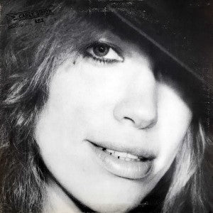 CARLY  SIMON